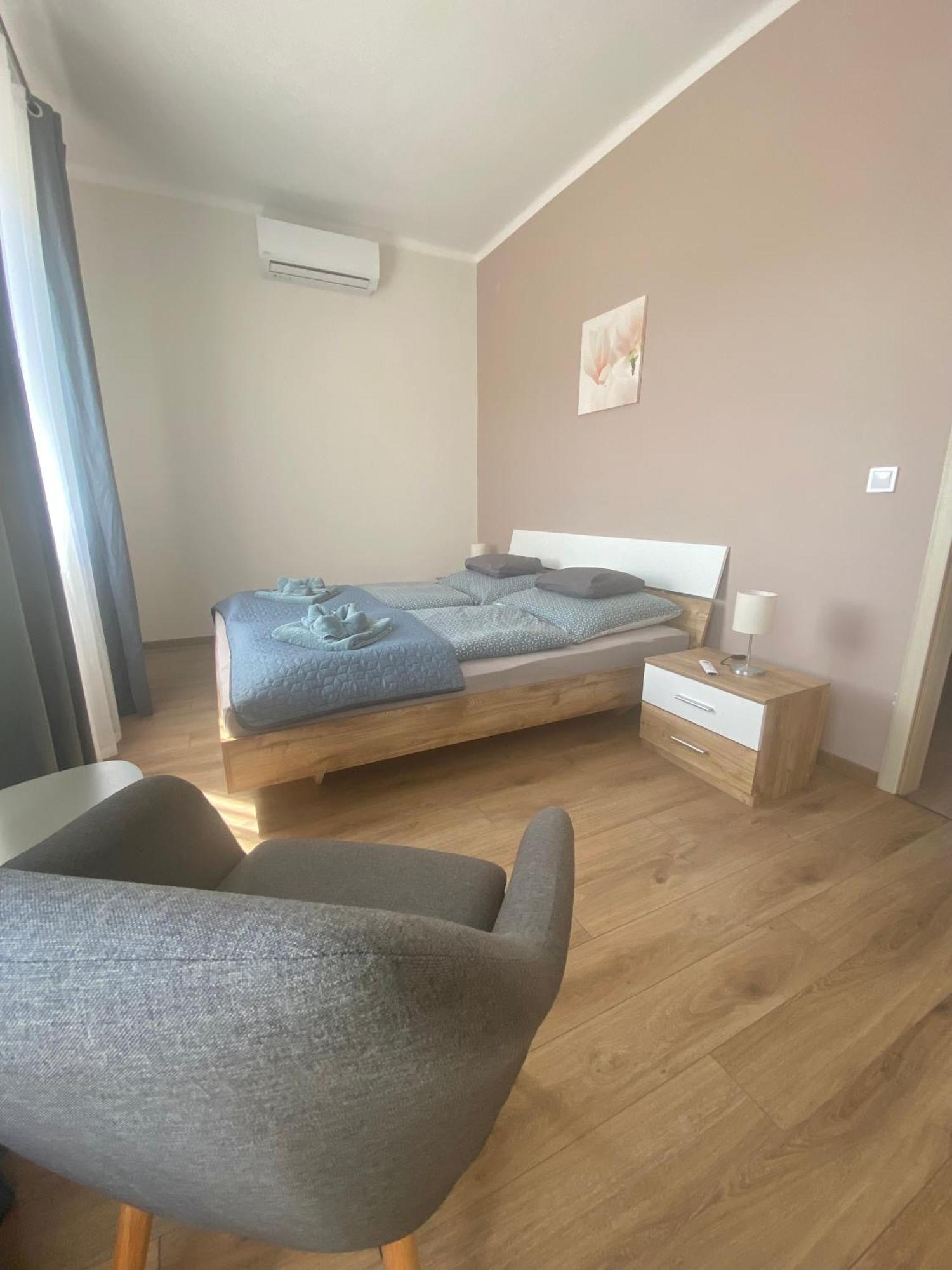 Azur Panorama Apartman Alsóörs Екстериор снимка